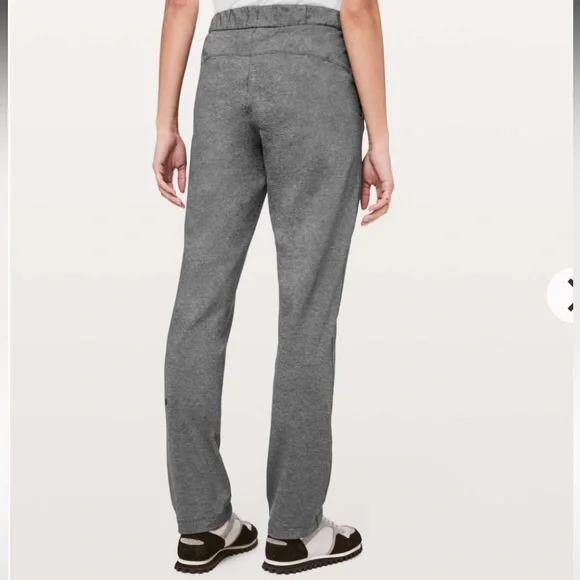 Lululemon On The Fly Pant Full Length 31” Size 8 Heathered Black - Picture 2 of 15